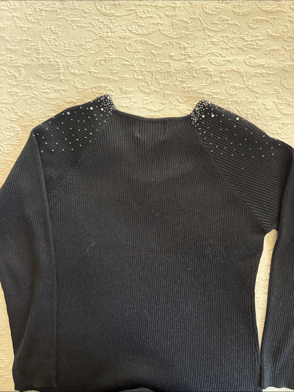 Holiday Sweater - Picture 4 of 4
